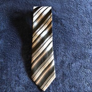 Black and silver striped neck tie